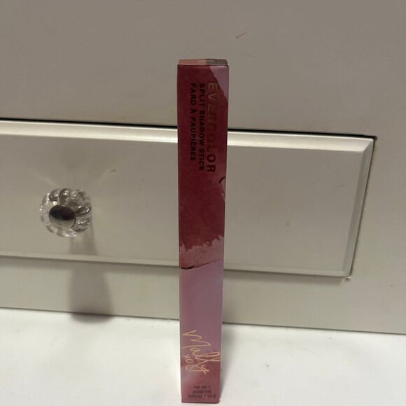 Mally Beauty Split Shadow Eyeshadow Stick in Cafe Latte - 0.03 oz. ~ NIB - Picture 8 of 8
